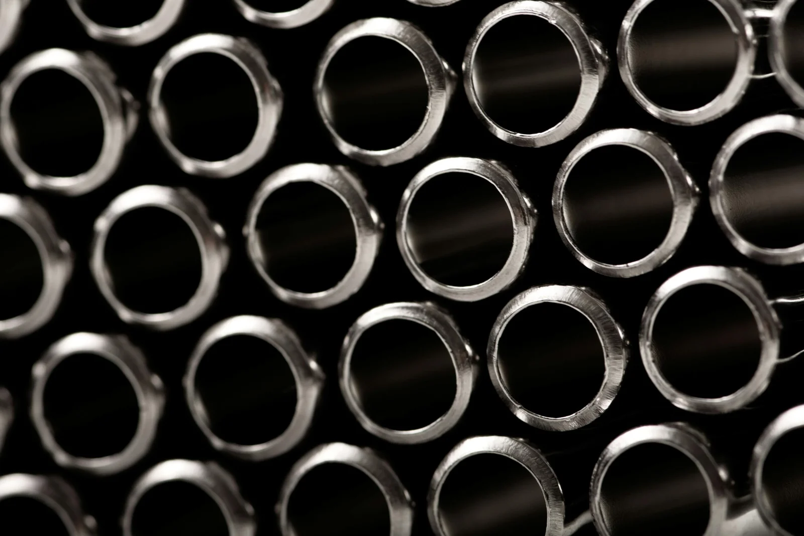 Precision cleaning chemicals for automotive components – REFA Chemical Industries Greater Noida India